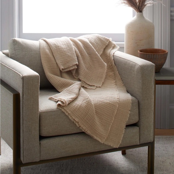 Quince Other - Quince organic airy cotton Fringed Beige Throw